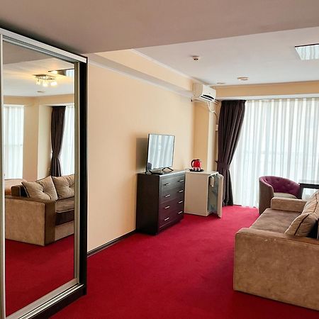 Mark Plaza Hotel Mykolajiv Eksteriør bilde