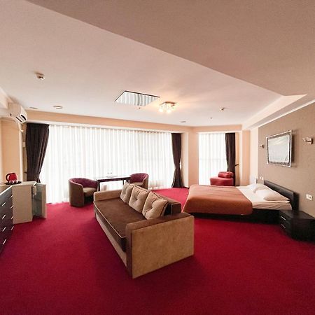 Mark Plaza Hotel Mykolajiv Rom bilde