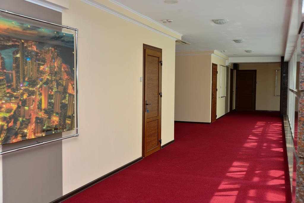 Mark Plaza Hotel Mykolajiv Eksteriør bilde