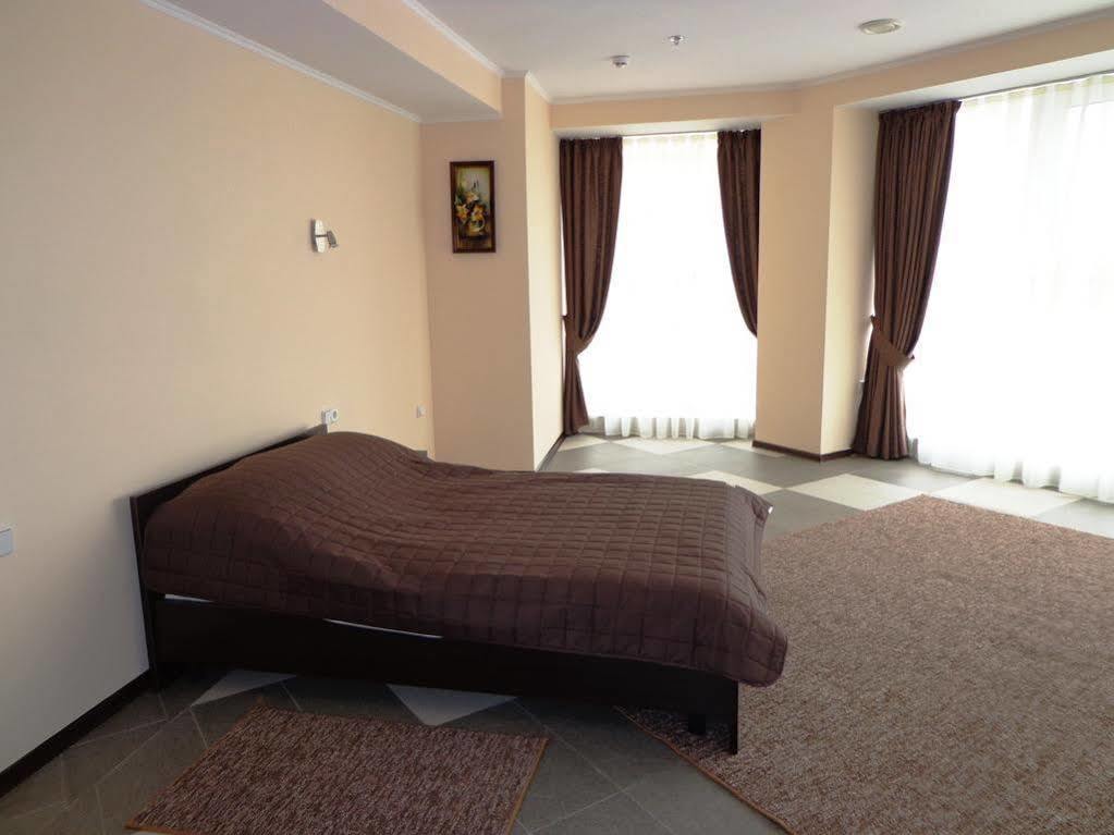 Mark Plaza Hotel Mykolajiv Eksteriør bilde