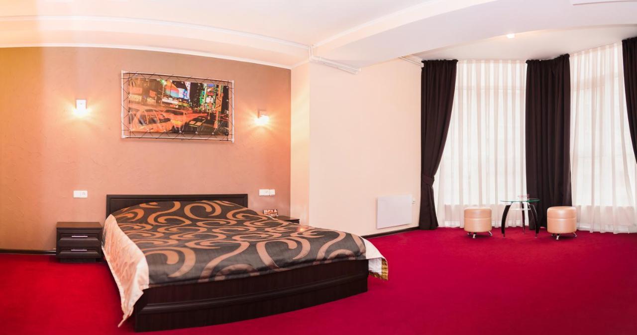 Mark Plaza Hotel Mykolajiv Eksteriør bilde