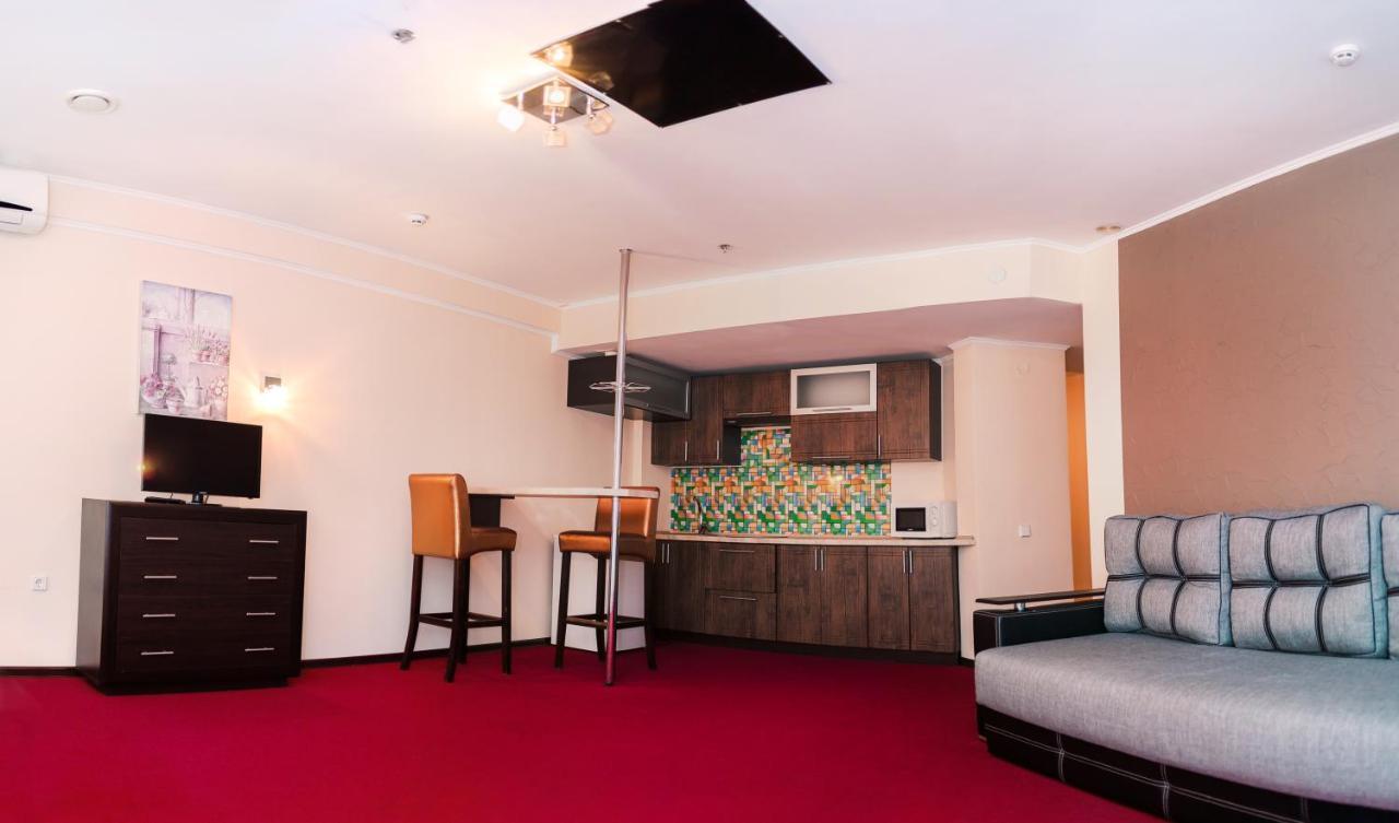 Mark Plaza Hotel Mykolajiv Eksteriør bilde